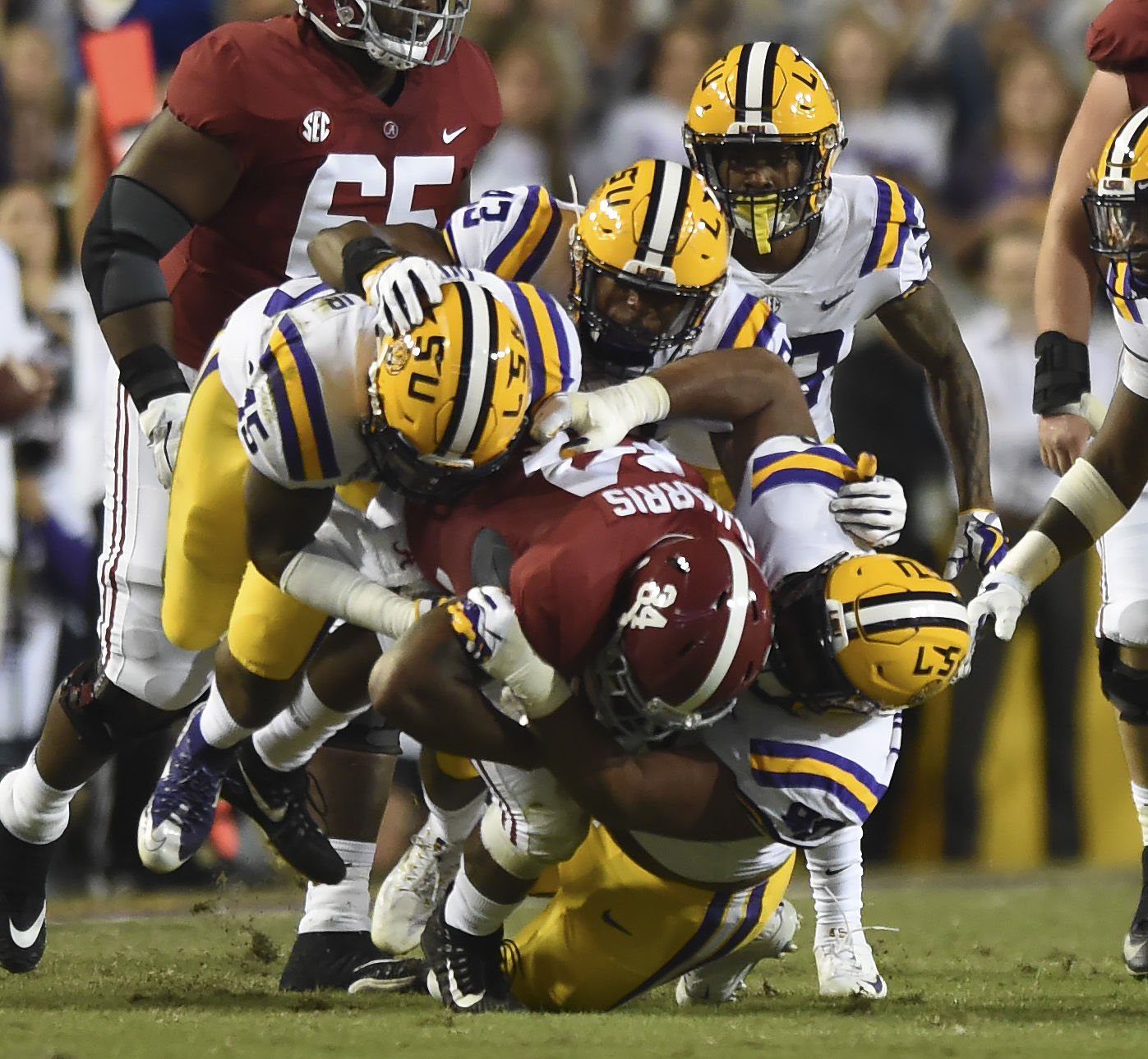 lsualabamafootball.110418_918